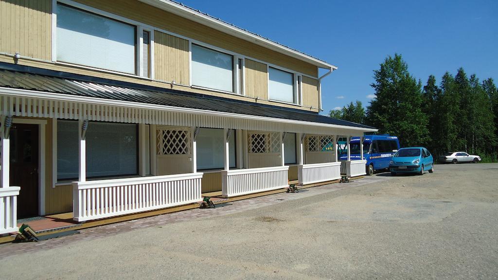 Aemmaen Hotelli Suomussalmi Extérieur photo